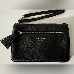 Kate Spade New York Chester Street Tinie Black Pebbled Leather Wristlet Tassel